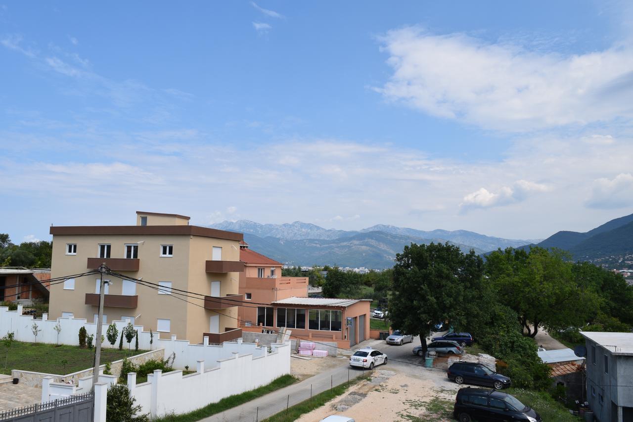 Kristina Apartments Tivat Exterior foto